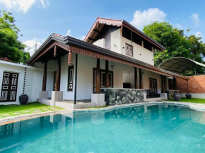 Thaprobana Villa Tangalle - Private Villa